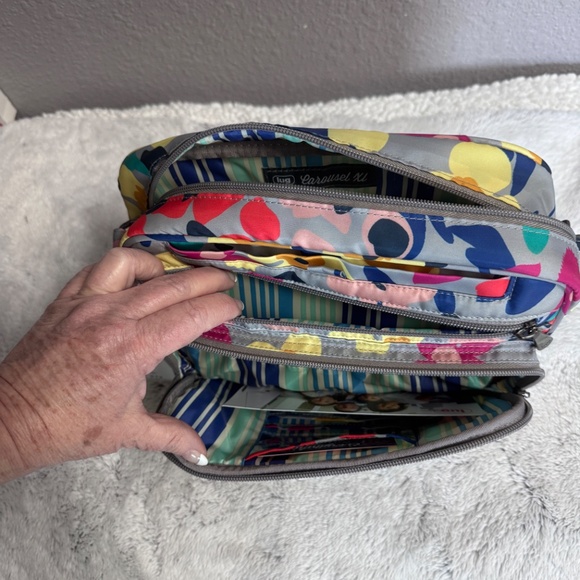 NEW with Tags‼️LUG~Carousel XL 2~Wildflower Multi~New with tags - Picture 6 of 16